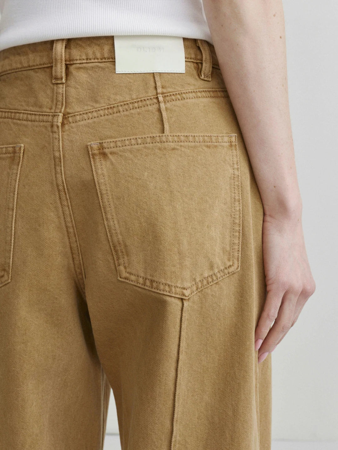 Kaylen Loose High Rise Jean