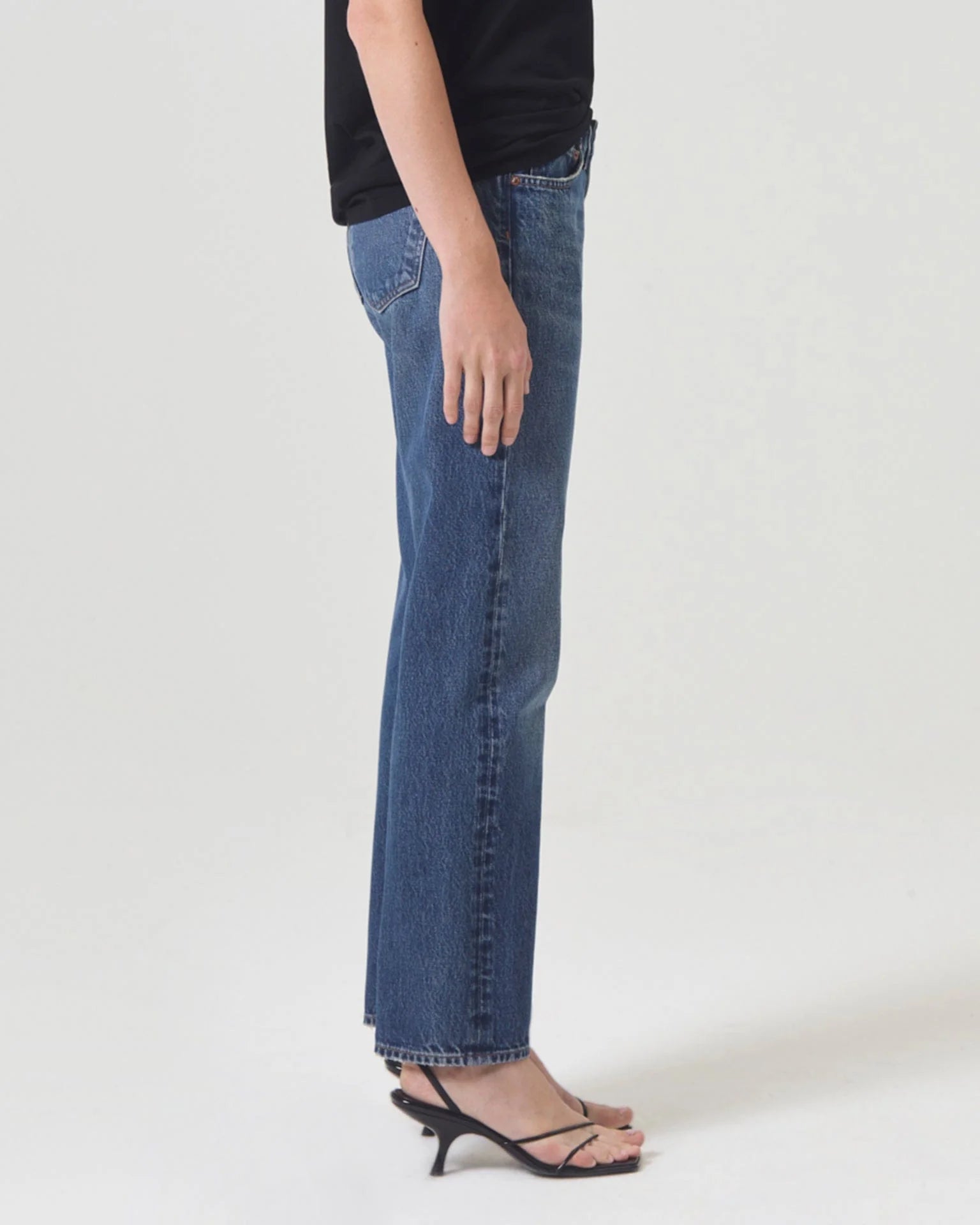 Amber Lowrise Straight Jean - 27
