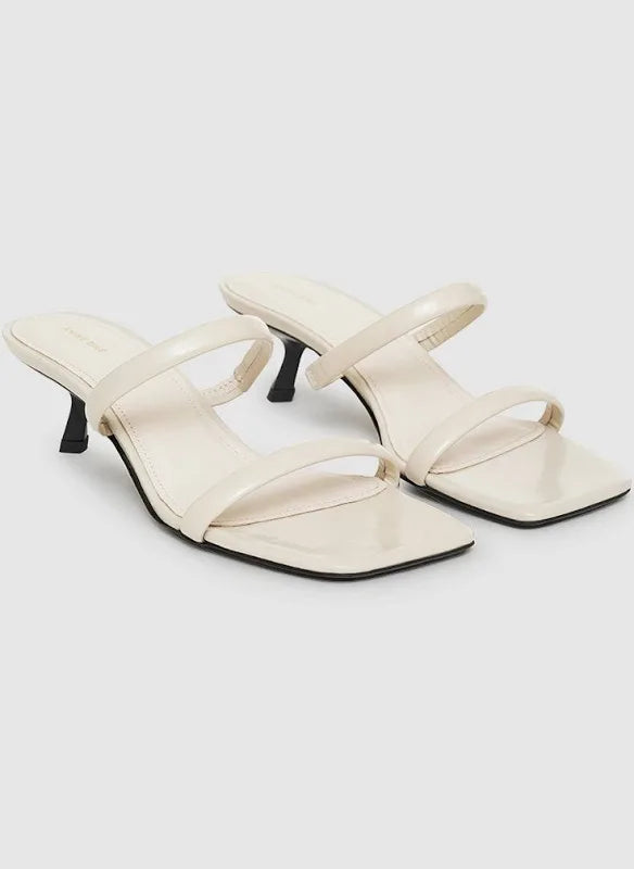 Hilda Sandals