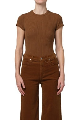 Nello Tee